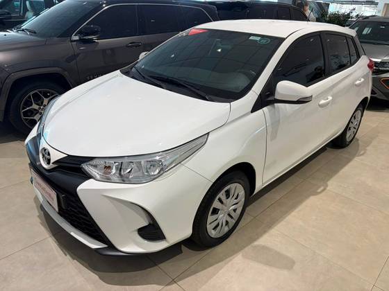 TOYOTA YARIS 1.5 16V FLEX XL MULTIDRIVE TOYOTA YARIS 1.5 16V FLEX XL MULTIDRIVE